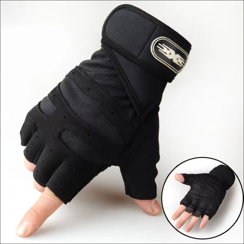 Text and protect your knuckles with these fingerless gloves.